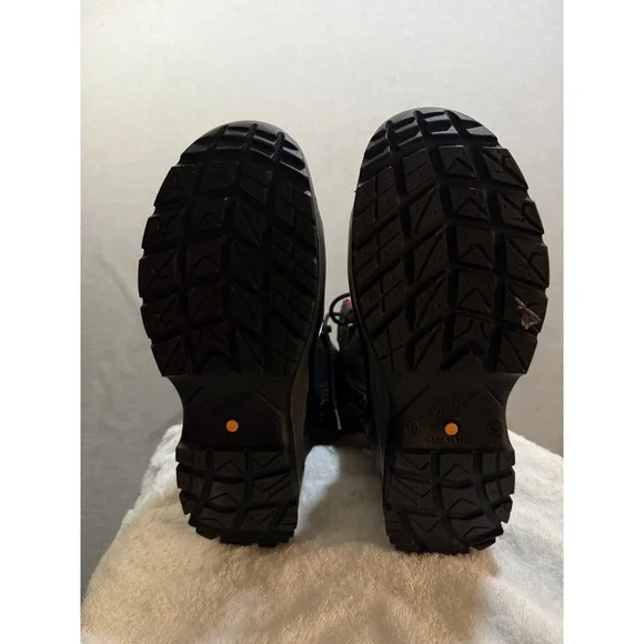 Red Wing Shoes Men's Black Insulated D30 Work Boots Size 9 Lace Up NWT